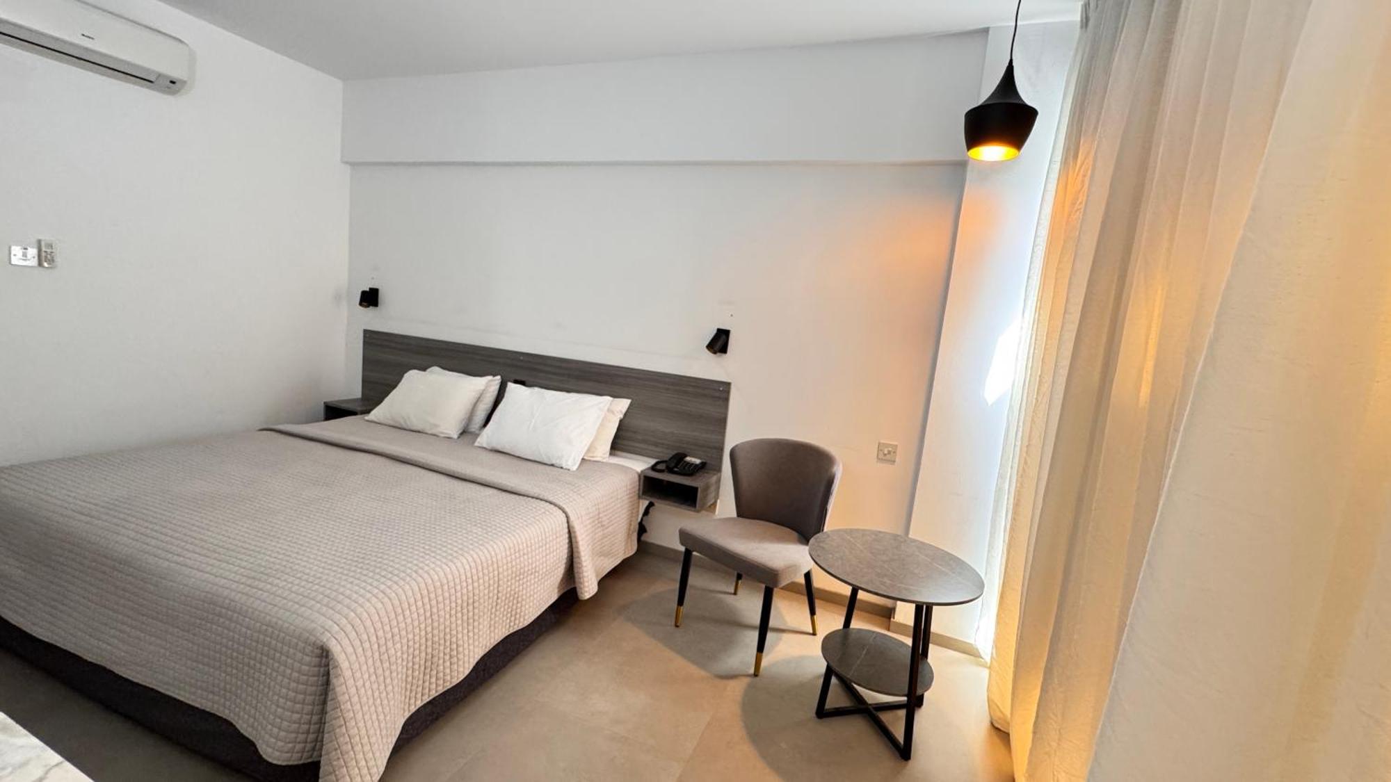 Navarria Blue Hotel Λεμεσός Εξωτερικό φωτογραφία